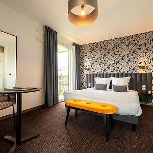 Néméa Appart'Hôtel Vélizy Europe